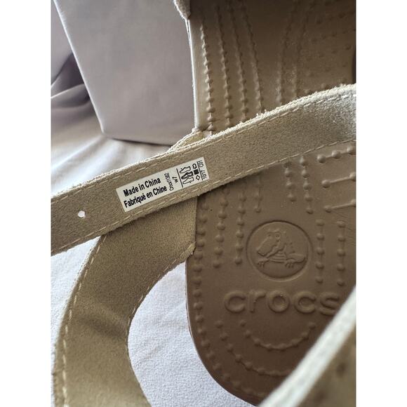 Crocs Women’s Beige Canvas Strap Wedge Sandals Size 7 – Excellent Condition - Picture 4 of 6